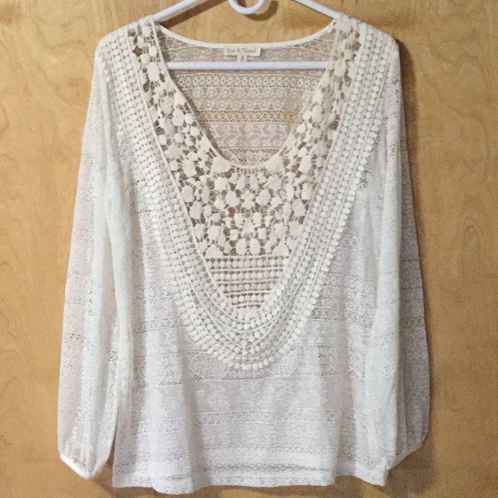 Hem & Thread Alessandria Crochet Bib Lace Top